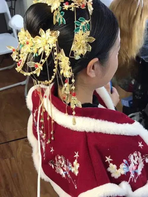 石家庄新娘跟妆 中式新娘 石家庄化妆学校 化妆造型培训 石家庄 专业化妆培训