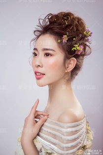 梦帝亚王妃礼服馆 跟妆新娘造型