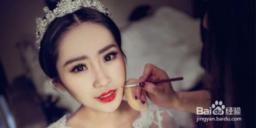 选择新娘跟妆需要注意什么