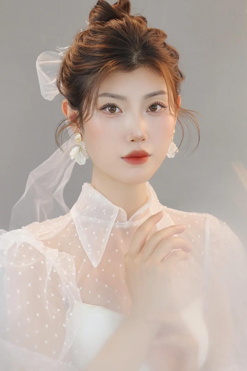 方脸圆脸女生也太适合这款发型了欧.#西安新娘跟妆 #婚礼造型