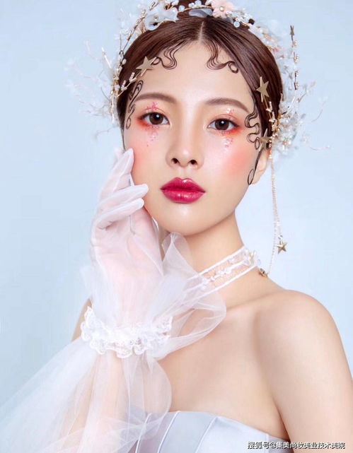 化妆造型培训学校新娘跟妆造型应该怎么选择