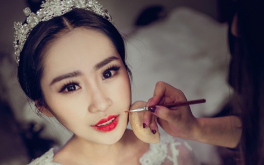 济南哪里有新娘跟妆学习培训班