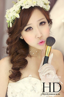 新娘跟妆 专业服务,为您打造专属美丽妆容